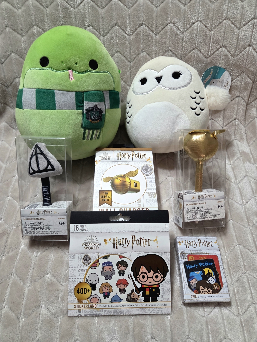 Harry Potter Gift Set- 2 Squishmallows, Cards, 2 Pens, Wall Charger, Stickers